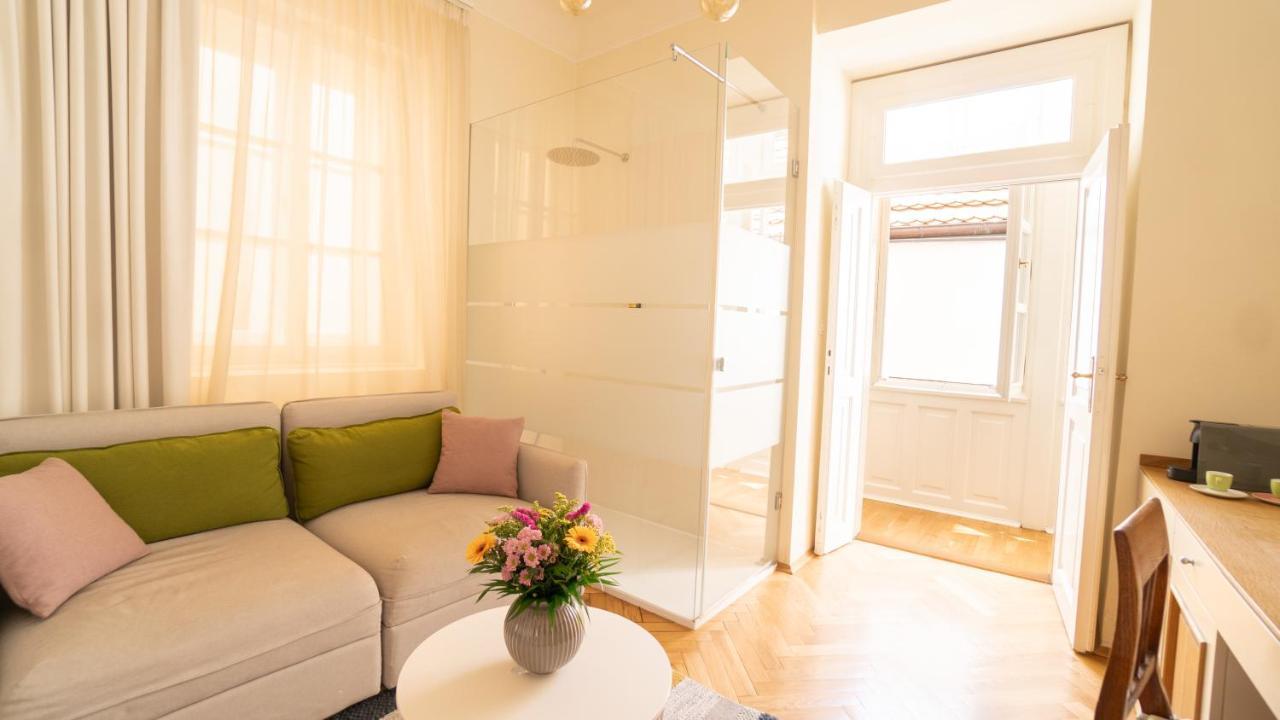 Residence Dvorak Прага Екстериор снимка